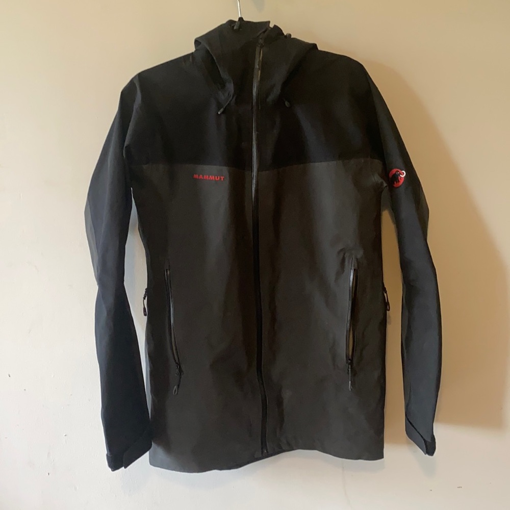 Mammut rain jacket goretex